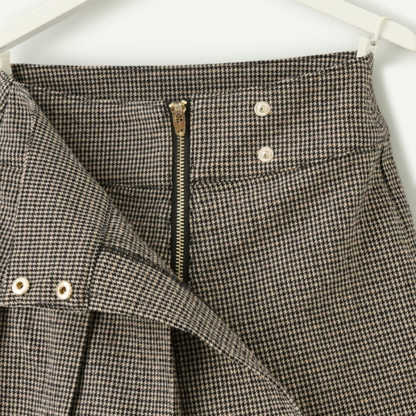 jupe short plissée fille en fibres recyclées imprimé pied de poule